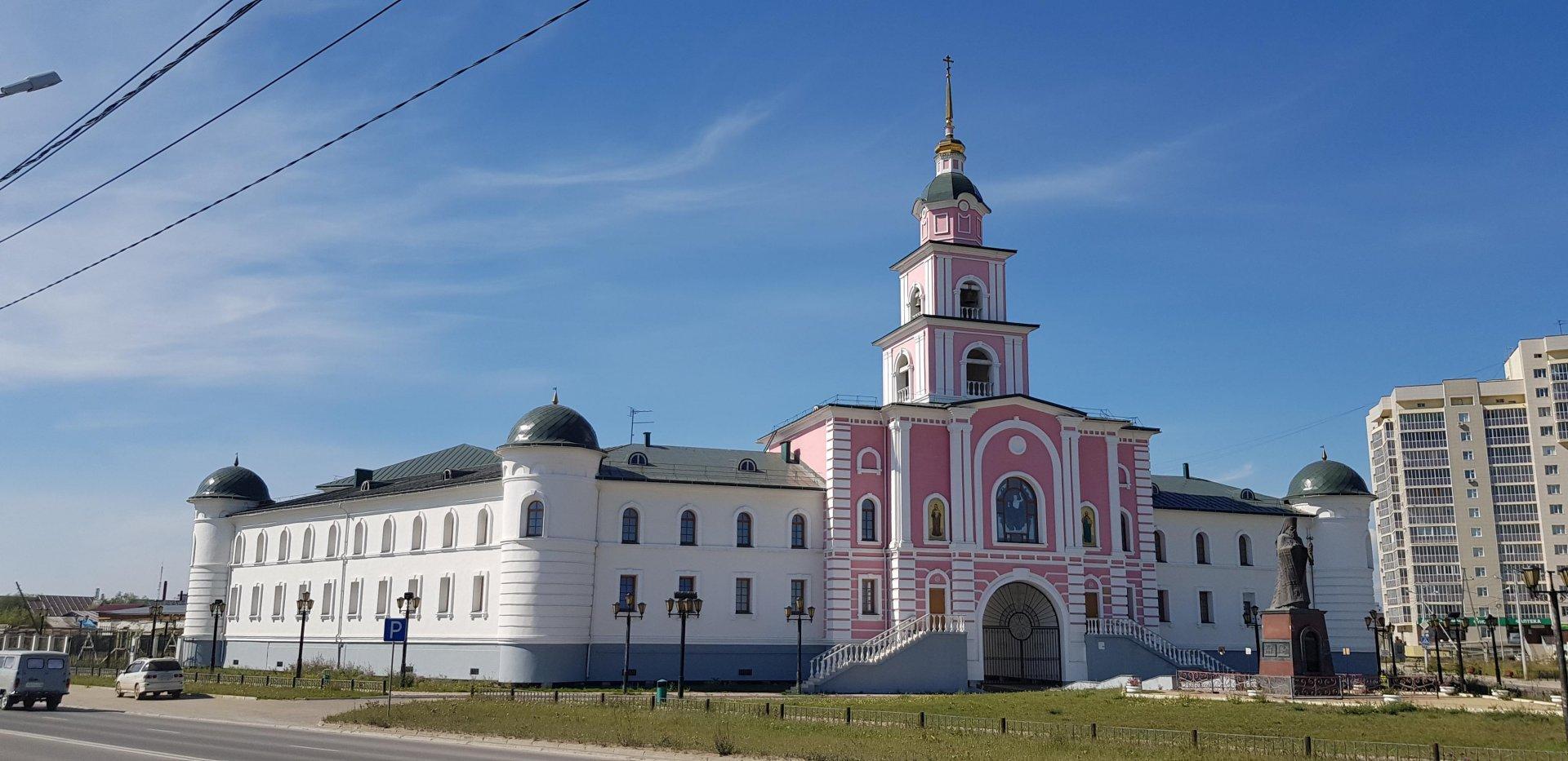 Православные церкви в Якутске