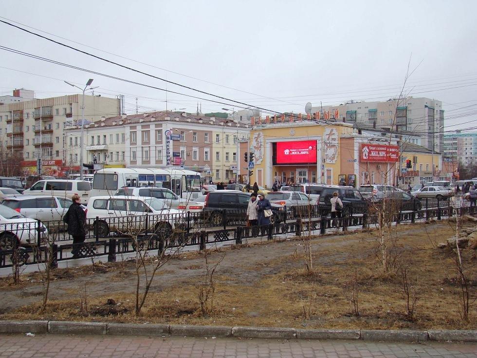 Вице-премьер Якутии поручил завершить ремонт проспекта Ленина в Якутске - KP.RU